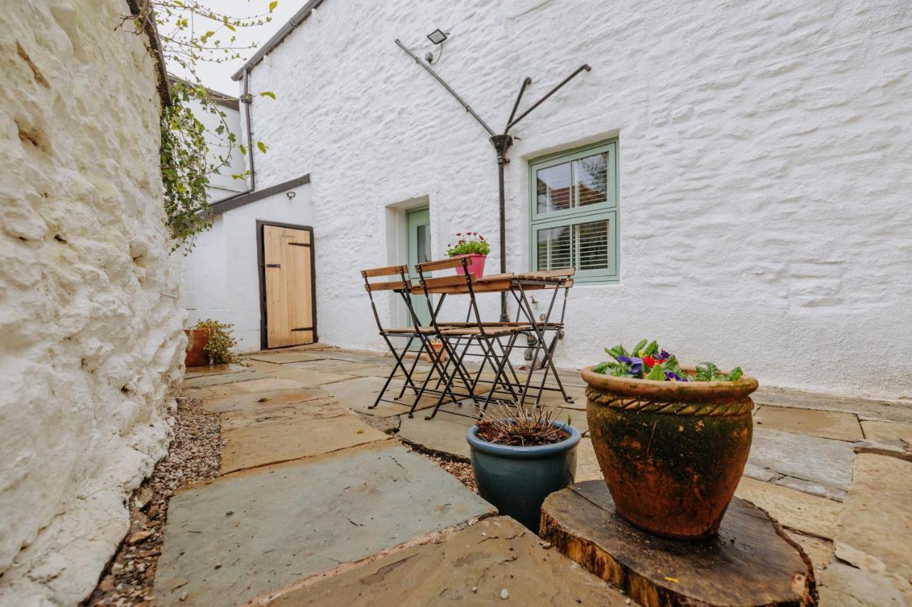 Church View Cottage Уоли Екстериор снимка